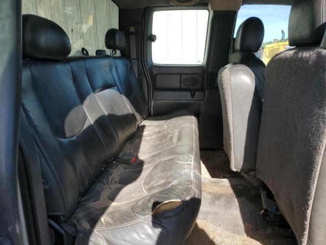 Photo 10 from auction – 2006 CHEVROLET 1500 with VIN 1GCHC29U16E210081