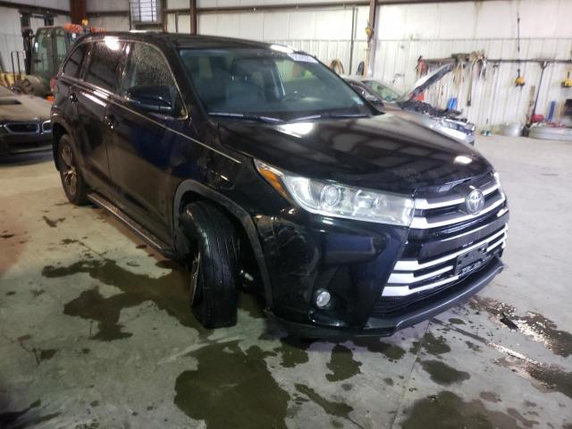 Photo 4 from auction – 2018 TOYOTA HIGHLANDER with VIN 5TDBZRFH0JS898680
