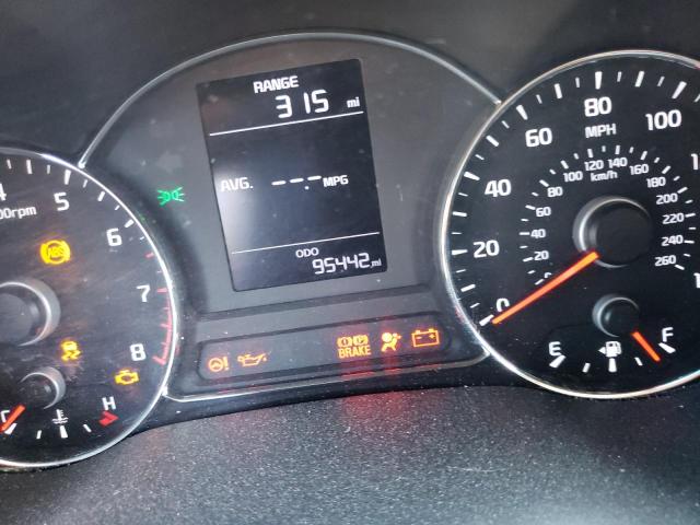 Photo 9 from auction – 2017 KIA FORTE LX with VIN 3KPFK4A76HE111727