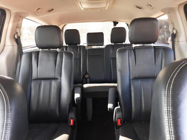 Photo 10 from auction – 2012 CHRYSLER TOWN & COU with VIN 2C4RC1BGXCR423547