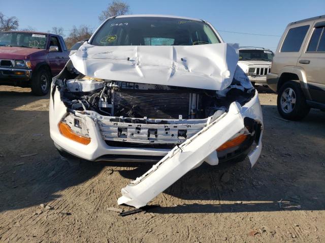 Photo 5 from auction – 2014 FORD ESCAPE S with VIN 1FMCU0F74EUD95429