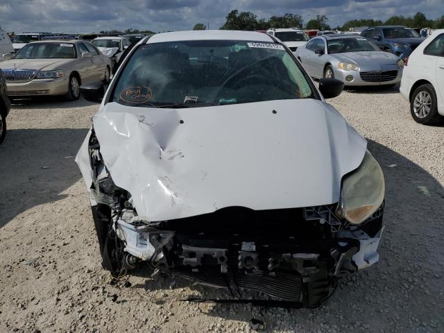 Photo 5 from auction – 2014 FORD FOCUS S with VIN 1FADP3E23EL302161