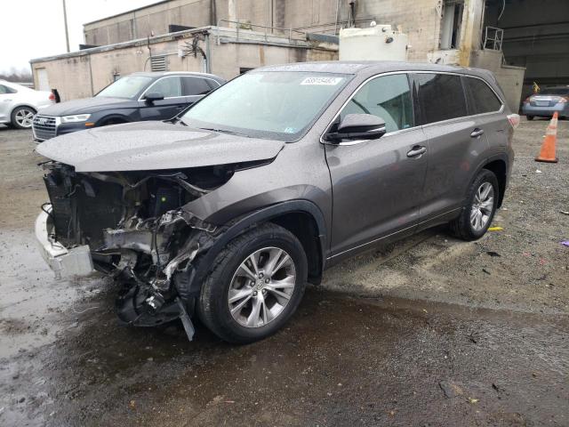 TOYOTA HIGHLANDER 2015 with VIN 5TDBKRFH9FS097337 - Photo from auction