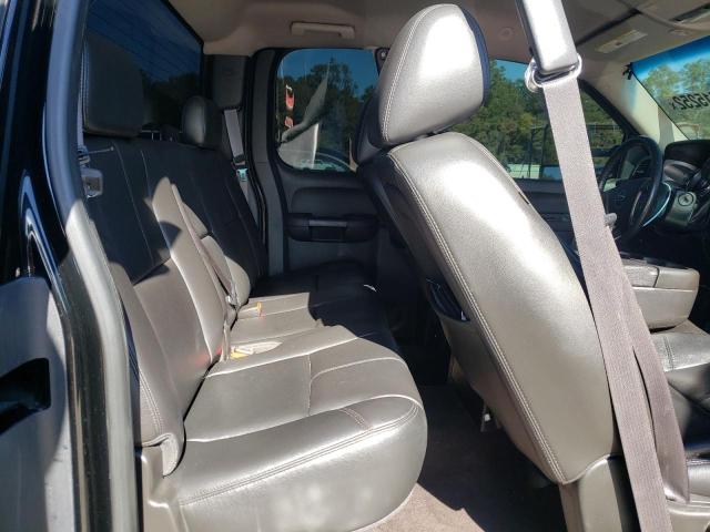 Photo 10 from auction – 2011 CHEVROLET SILVERADO with VIN 1GCRKSE33BZ125752