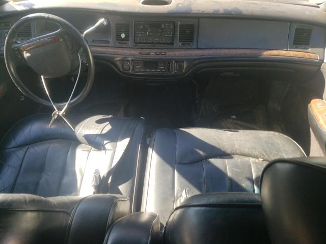 Photo 8 from auction – 1996 LINCOLN TOWN CAR E with VIN 1LNLM81W8TY699205