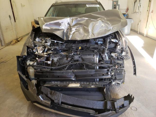 Photo 5 from auction – 2018 NISSAN ROGUE S with VIN KNMAT2MV1JP617896
