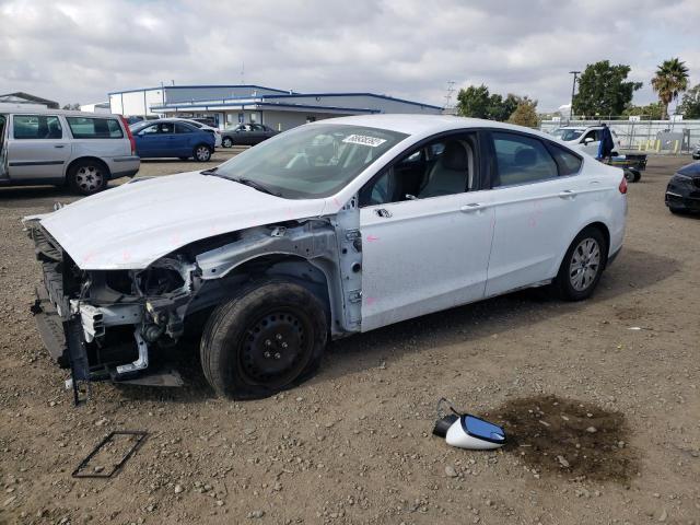 FORD FUSION S 2013 with VIN 3FA6P0G70DR311982 - Photo from auction