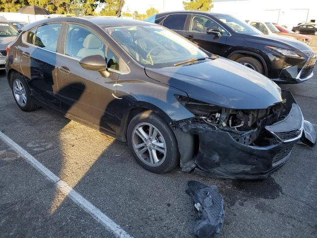 Photo 4 from auction – 2017 CHEVROLET CRUZE LT with VIN 3G1BE6SM4HS558797