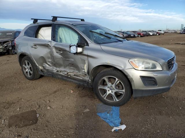 Photo 4 from auction – 2011 VOLVO XC60 T6 with VIN YV4902DZ4B2170622