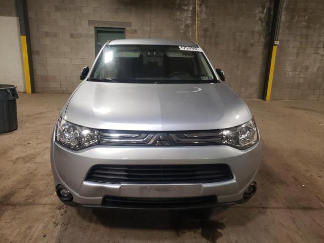 Photo 5 from auction – 2014 MITSUBISHI OUTLANDER with VIN JA4AZ3A39EZ005795
