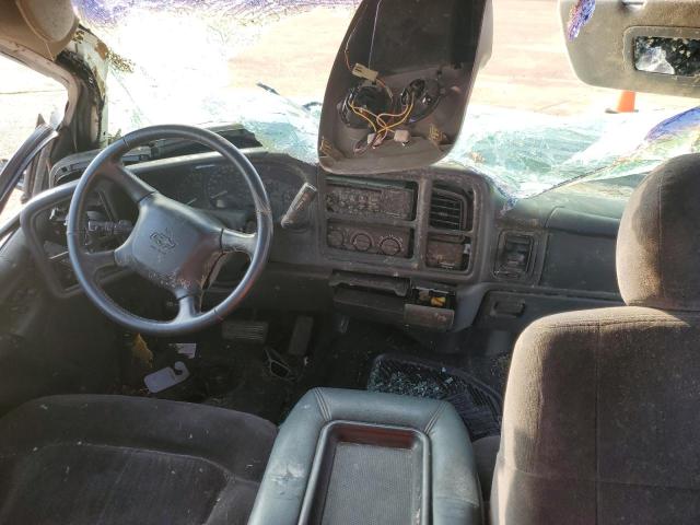 Photo 8 from auction – 2002 CHEVROLET SILVERADO with VIN 2GCEK19T521357099