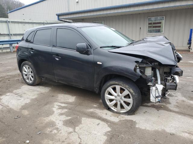 Photo 4 from auction – 2015 MITSUBISHI OUTLANDER with VIN 4A4AR3AU2FE029646