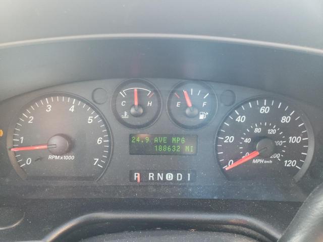 Photo 9 from auction – 2004 FORD TAURUS SE with VIN 1FAFP53U74G131477