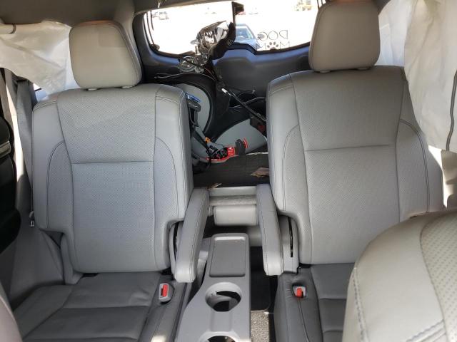 Фото 10 с аукциона – 2017 TOYOTA HIGHLANDER с VIN 5TDYZRFH4HS230949