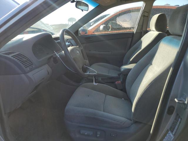 Photo 7 from auction – 2004 TOYOTA CAMRY LE with VIN 4T1BE32K74U937075