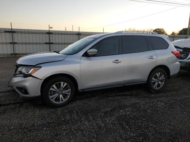 NISSAN PATHFINDER 2018 with VIN 5N1DR2MN2JC615542 - Photo from auction