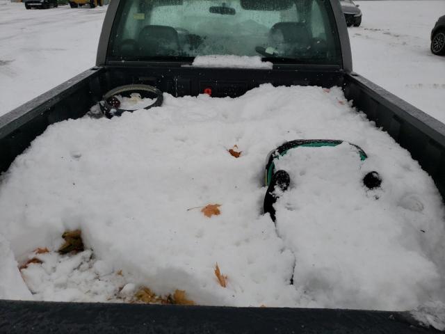 Photo 10 from auction – 2000 CHEVROLET SILVERADO with VIN 1GCEC14W0YZ259564