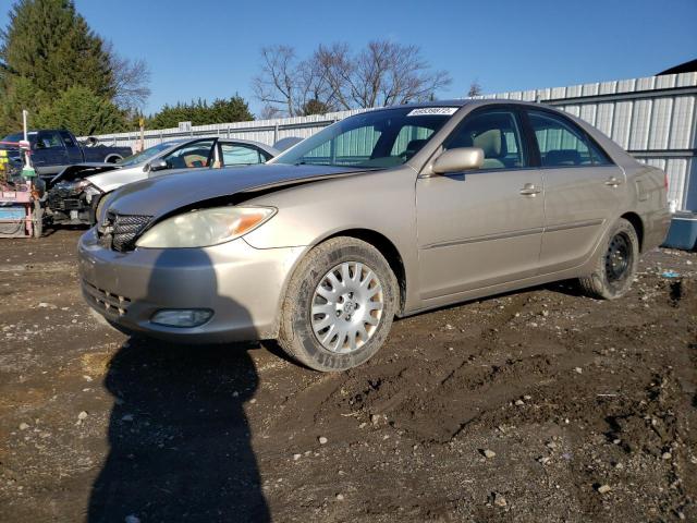 TOYOTA CAMRY LE 2003 with VIN 4T1BE30K43U697100 - Photo from auction