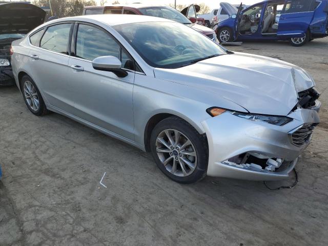 Photo 4 from auction – 2017 FORD FUSION SE with VIN 3FA6P0H73HR206146
