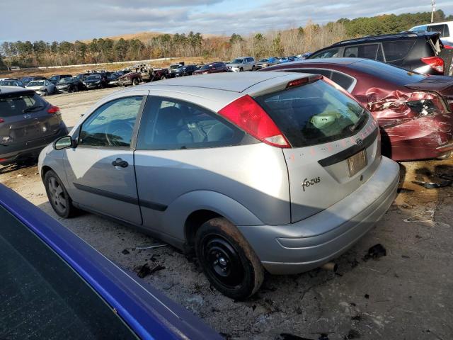 Photo 2 from auction – 2001 FORD FOCUS ZX3 with VIN 3FAFP31351R226056