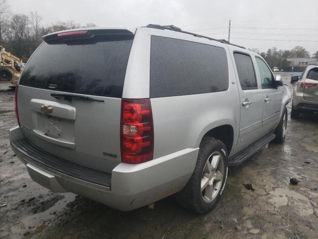 Photo 3 from auction – 2011 CHEVROLET SUBURBAN K with VIN 1GNSKKE32BR209974