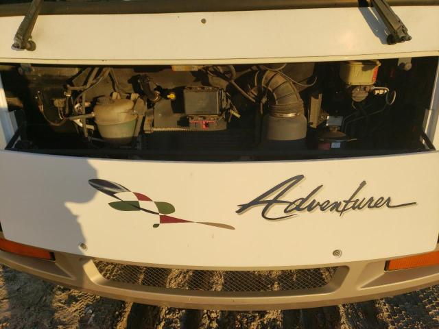 Photo 7 from auction – 1999 WINNEBAGO ADVENTURER with VIN 3FCNF53S2XJA07359