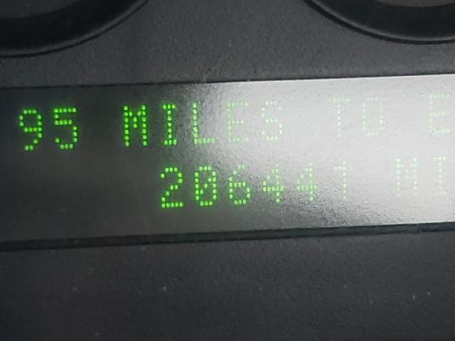 Photo 9 from auction – 2004 FORD TAURUS SE with VIN 1FAHP53U14A131809