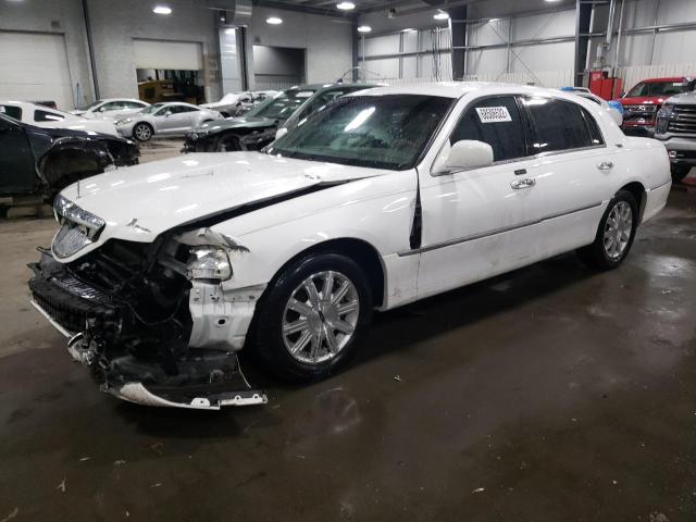 LINCOLN TOWN CAR S 2011 with VIN 2LNBL8CV6BX752369 - Photo from auction