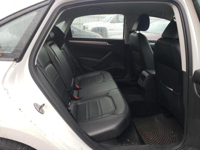 Photo 10 from auction – 2014 VOLKSWAGEN PASSAT S with VIN 1VWAT7A38EC075464
