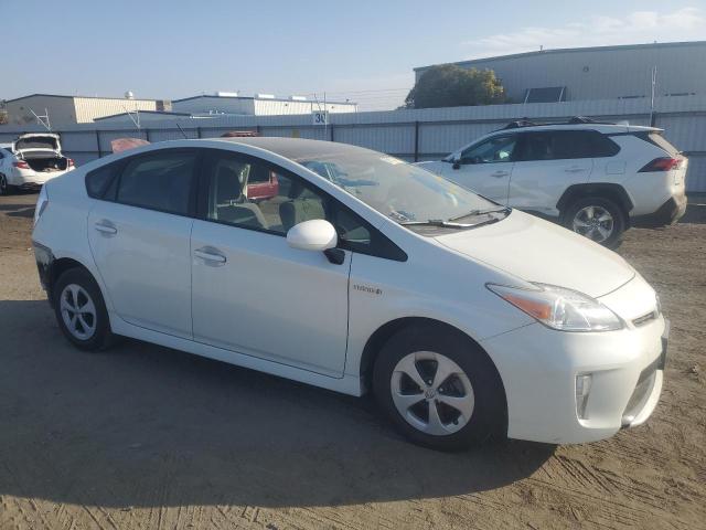 Photo 4 from auction – 2015 TOYOTA PRIUS with VIN JTDKN3DU0F0400609