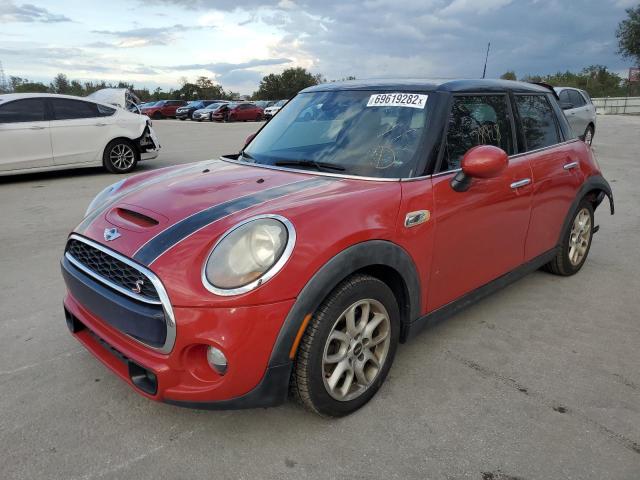 MINI COOPER S 2015 with VIN WMWXU3C55F2B66040 - Photo from auction