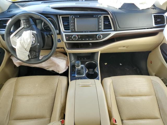 Photo 8 from auction – 2016 TOYOTA HIGHLANDER with VIN 5TDDCRFH3GS015125