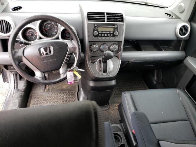 Photo 8 from auction – 2005 HONDA ELEMENT EX with VIN 5J6YH18635L002352
