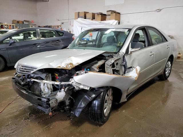 TOYOTA CAMRY LE 2005 with VIN 4T1BE32K45U041866 - Photo from auction