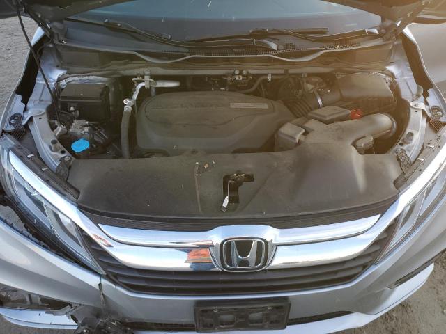 Photo 12 from auction – 2018 HONDA ODYSSEY EX with VIN 5FNRL6H71JB085954