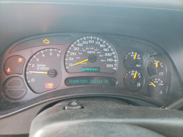 Photo 9 from auction – 2005 CHEVROLET SILVERADO with VIN 2GCEK19BX51128011