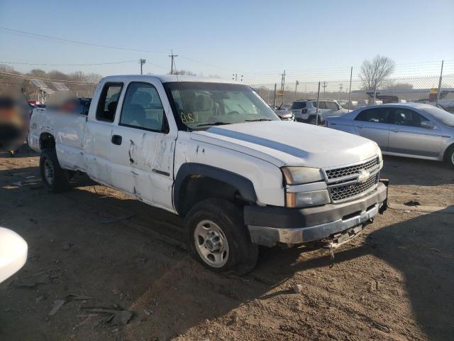 Photo 4 from auction – 2005 CHEVROLET SILVERADO with VIN 1GCHK29U85E240146