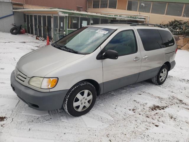 TOYOTA SIENNA CE 2002 with VIN 4T3ZF19C72U429692 - Photo from auction