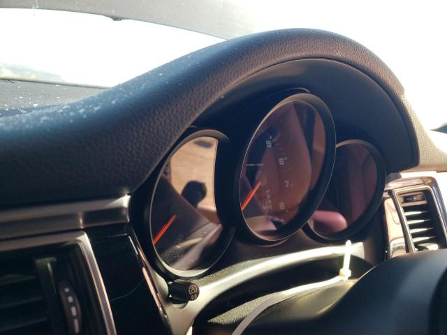 Photo 9 from auction – 2018 PORSCHE MACAN with VIN WP1AA2A55JLB23184