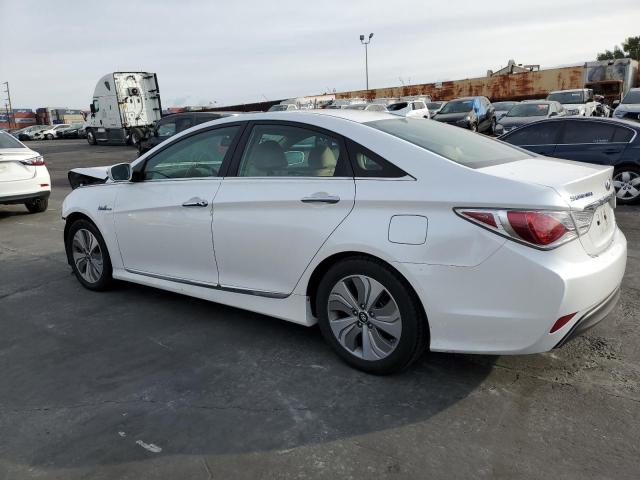 Photo 2 from auction – 2014 HYUNDAI SONATA HYB with VIN KMHEC4A43EA112522