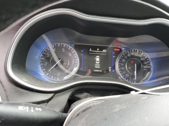 Photo 9 from auction – 2015 CHRYSLER 200 LIMITE with VIN 1C3CCCAB3FN654268