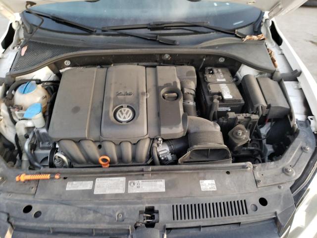 Photo 11 from auction – 2012 VOLKSWAGEN PASSAT S with VIN 1VWAP7A30CC043268