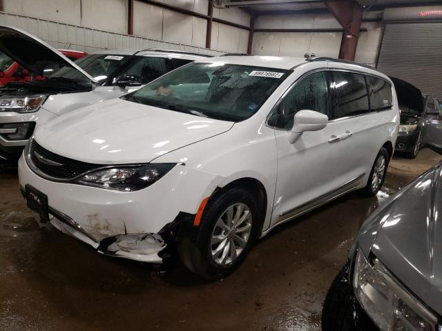 CHRYSLER PACIFICA T 2017 with VIN 2C4RC1BG0HR524409 - Photo from auction