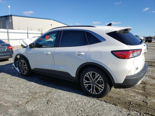 Photo 2 from auction – 2020 FORD ESCAPE SEL with VIN 1FMCU0H67LUA05568