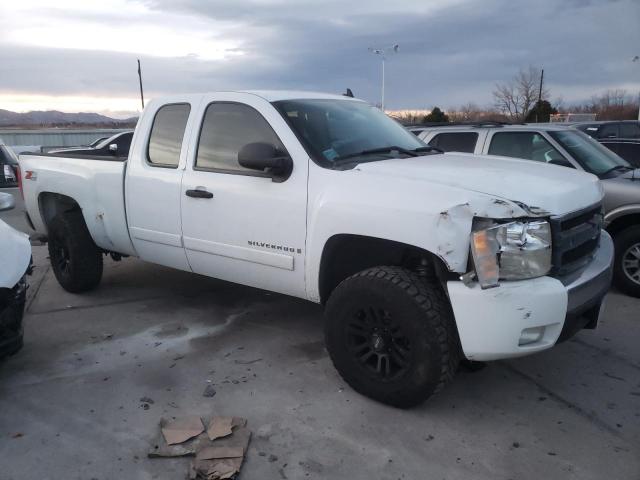 Photo 4 from auction – 2007 CHEVROLET SILVERADO with VIN 2GCEK19J671624322