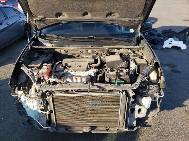 Photo 12 from auction – 2017 TOYOTA RAV4 LE with VIN JTMZFREV2HJ111427