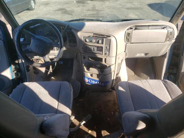 Photo 8 from auction – 2000 CHEVROLET ASTRO with VIN 1GNDM19W8YB118338