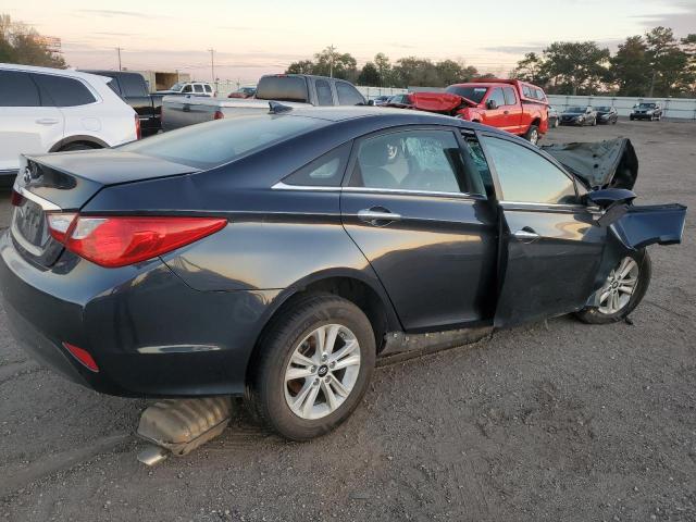 Photo 3 from auction – 2014 HYUNDAI SONATA GLS with VIN 5NPEB4AC6EH841797