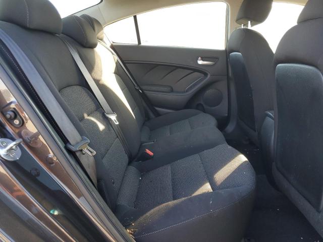 Photo 10 from auction – 2017 KIA FORTE LX with VIN 3KPFK4A7XHE119166
