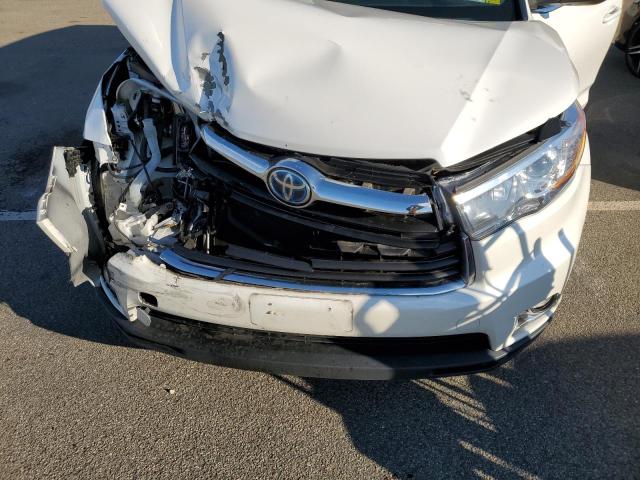 Photo 12 from auction – 2016 TOYOTA HIGHLANDER with VIN 5TDDCRFH3GS015125